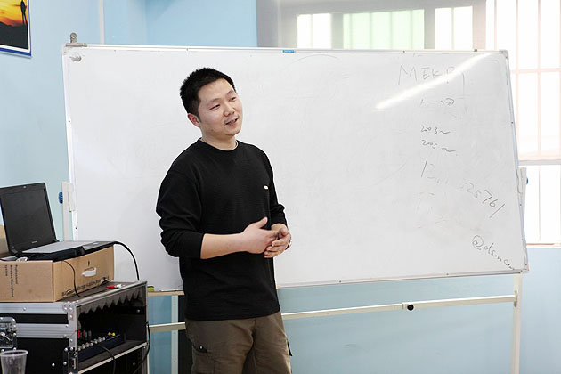 金陵帝斯曼DSM伍工為廣州博皓做《火、煙、毒---現(xiàn)行阻燃標(biāo)準(zhǔn)》培訓(xùn)