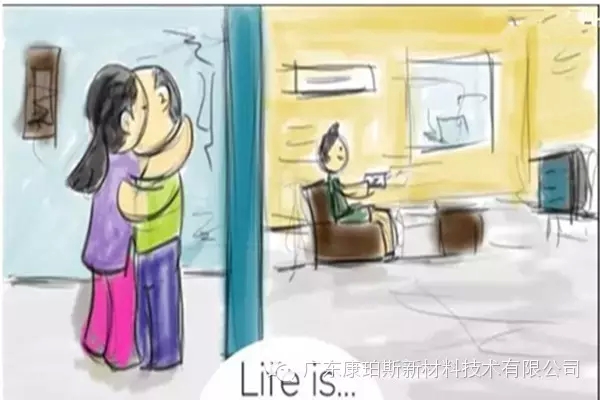 人生就是。。。 就算孩子在家，還是忍不住與40歲的另一半偷偷親一口